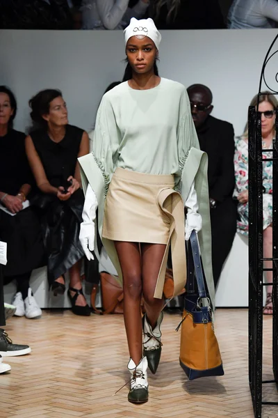 Look 31
